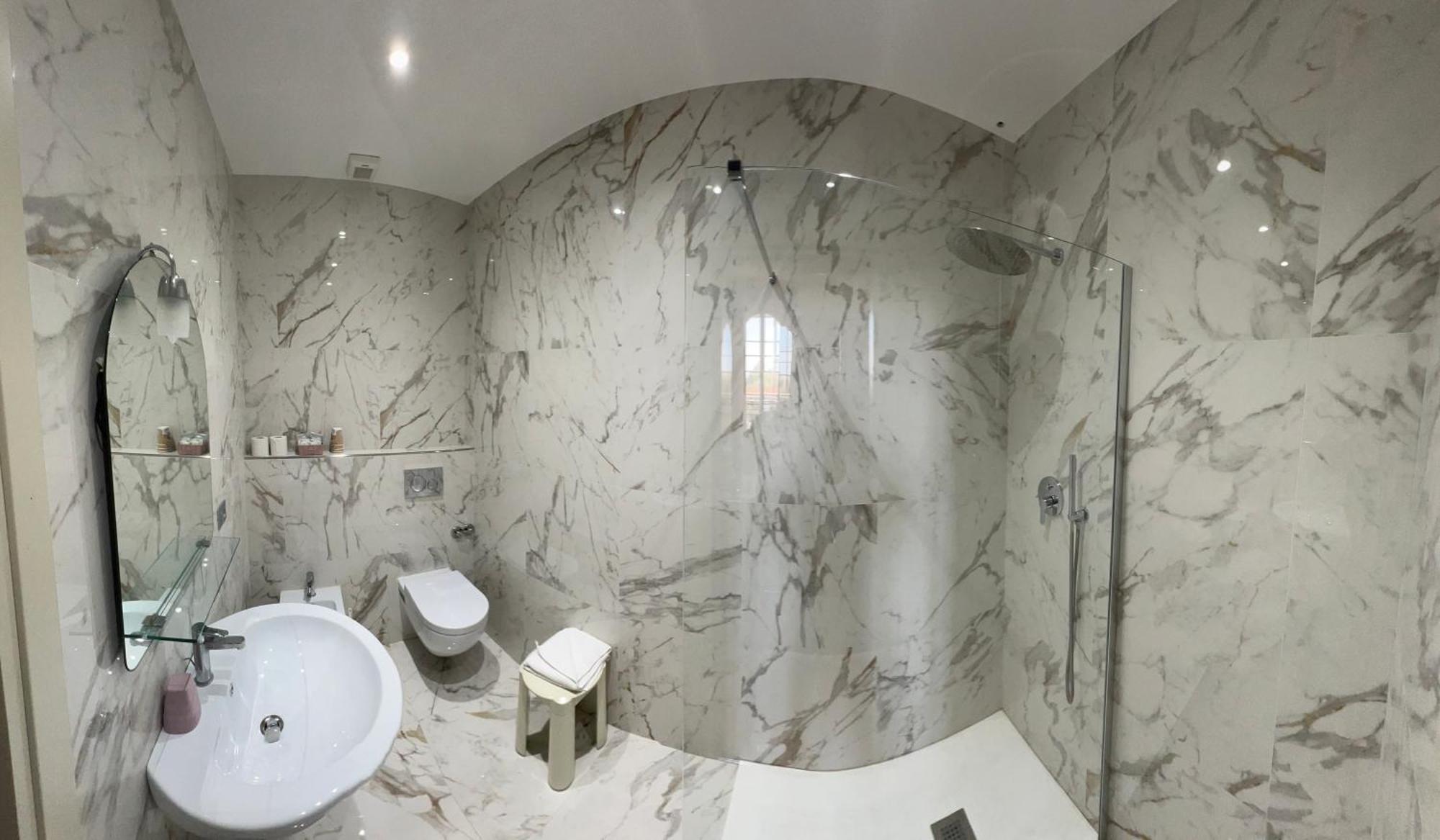 Hotel Petit Royal Ospedaletti Εξωτερικό φωτογραφία